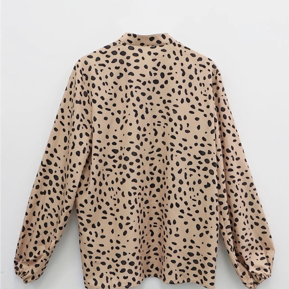 Women’s Blouse Leopard Print - Picture 2 of 9